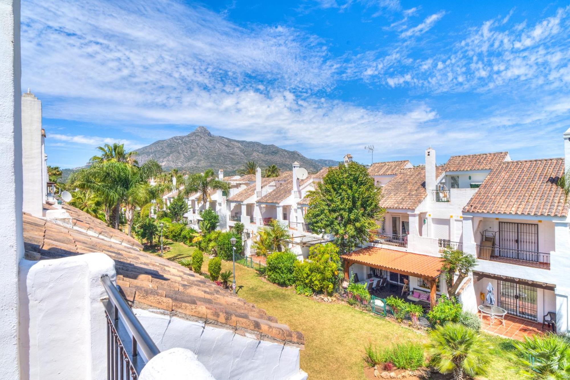 Serenity Luxury , Puerto Banus Marbella Exterior photo
